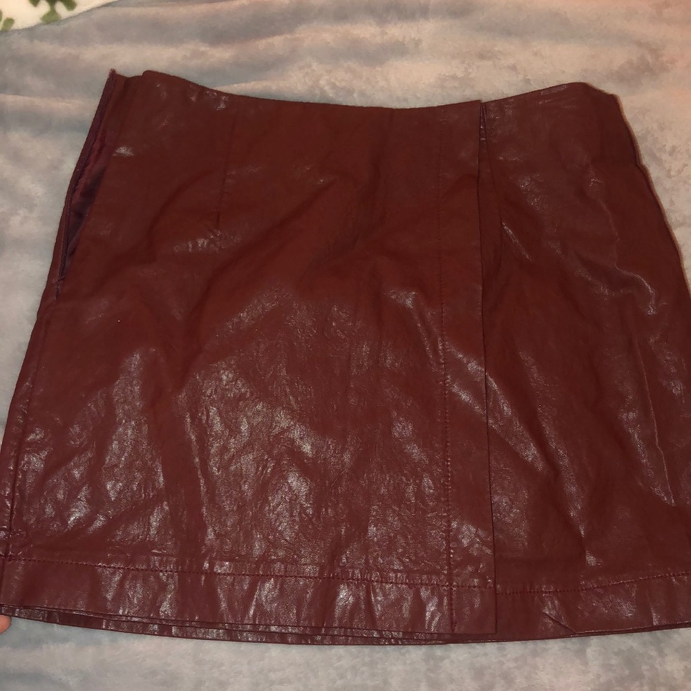 Brandy Melville skirt